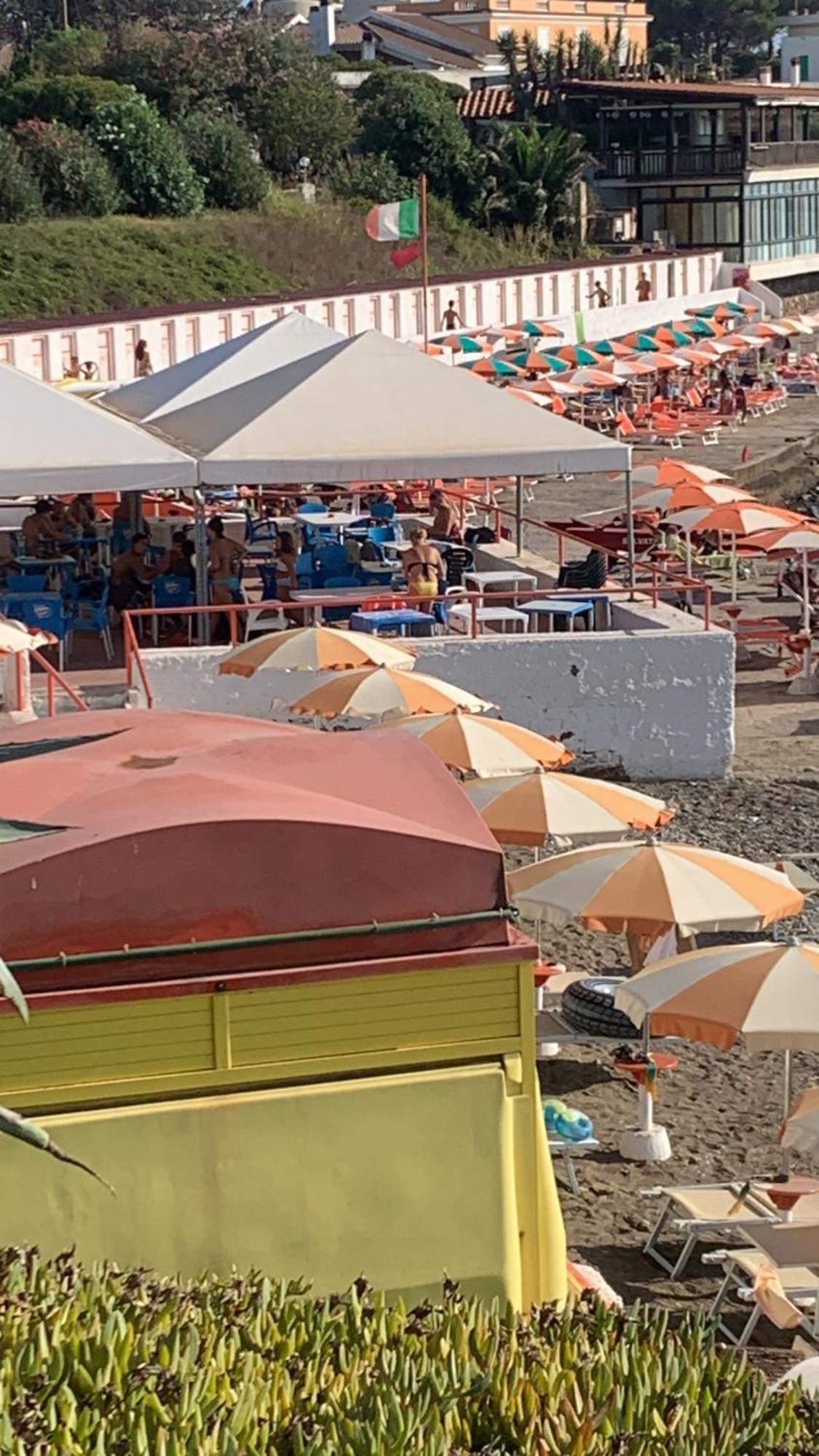 B&B Civitavecchia La Casetta Con Giardino Εξωτερικό φωτογραφία